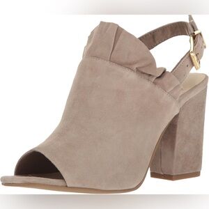 Seychelles ‘Sightseeing’ Pump - Size 7